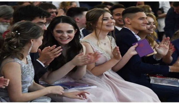 ما التخصصات التي يتوق إليها خريجو المدارس الروسية؟