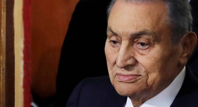 إعلامي مصري يكشف عن سؤال رفض حسني مبارك الإجابة عنه