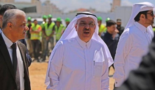 يديعوت: العمادي يصل إلى قطاع غزة الأسبوع المقبل لصرف المنحة القطرية