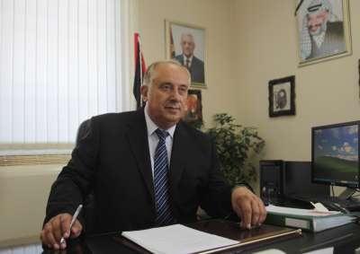 وزير التعليم العالي يتابع أزمة الأقساط الدراسية في جامعة الأقصى