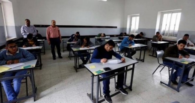 التربية": تأجيل امتحان التوجيهي لطلبة الفروع المهنية وفرع التكنولوجيا العملي في الخليل