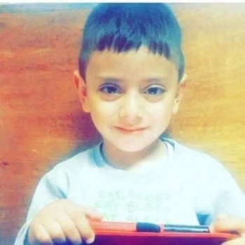 بعد فقدان آثاره.. العثور على جثة طفل في مخيم الجلزون
