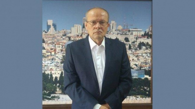 أبو بكر يكشف تفاصيل عمل البنك الخاص بالأسرى والمحررين