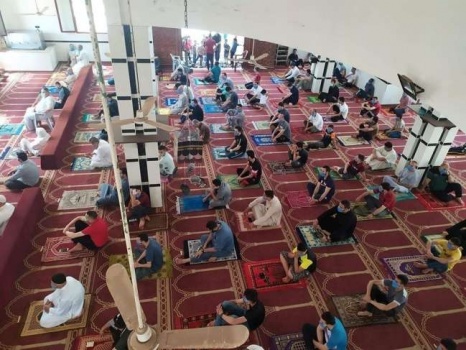وكيل وزارة الأوقاف: هناك دراسة لإقامة صلاة الجمعة في الساحات الخارجية ﻿