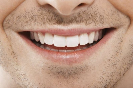 هذه الأطعمة تحافظ على صحة فمك