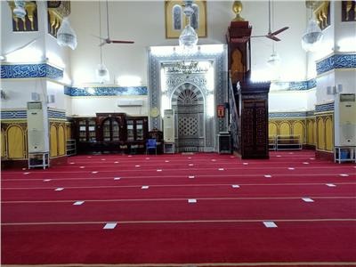 أبو الرب : ستبقى المساجد في المحافظات غير المصابة مفتوحة مع إستمرار تعليق خطبة وصلاة الجمعة