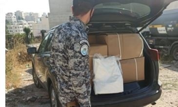 الضابطة تضبط "قماش المستوطنات"