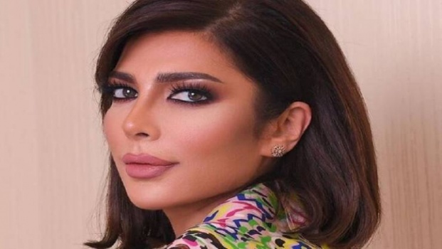 تعرض الفنانة أصالة والإعلامية بسمة وهبة لحادثة في البحر