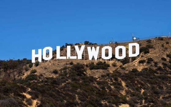 في عيد ميلاد لافتة HOLLYWOOD.. ما الذي نعرفه عنها؟