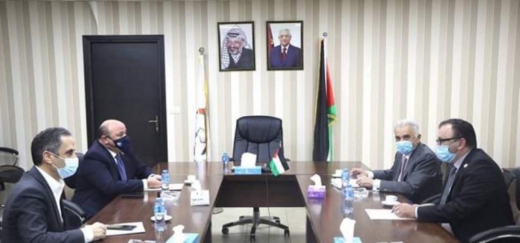"القضاء الاعلى" وسلطة النقد يبحثان قضايا تتعلق بالشيكات ومؤسسات الإقراض