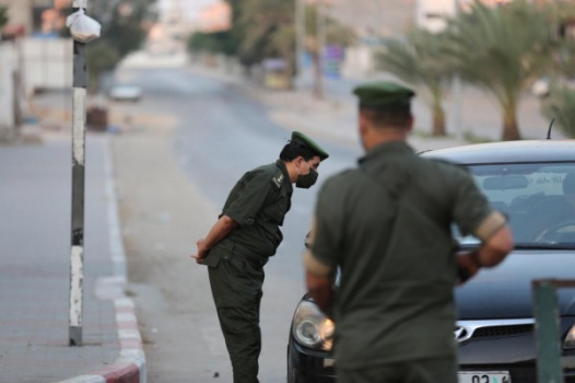 فرض حظر التجول في جميع محافظات قطاع غزة يتواصل لليوم السادس توالياً