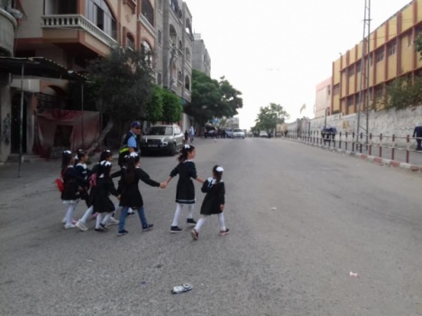 "التربية" بغزة: العملية التعليمية بالقطاع منتظمة ولا يُوجد ما يستدعي تعطيل الدراسة