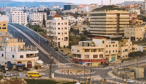 سلفيت : المحافظ يعلن اصابة طبيب وموزع غاز بكورونا