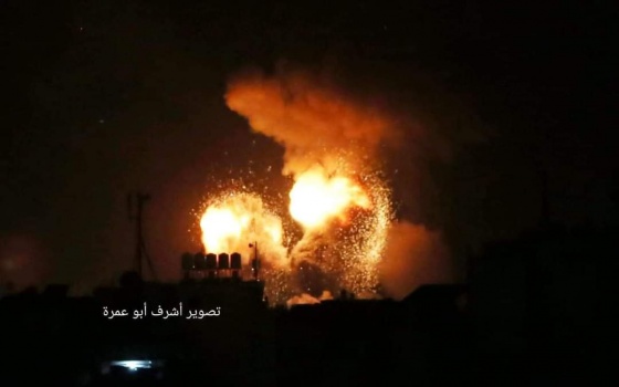 إصابة طفلين وامرأتين إحداهما حامل بقصف على القطاع 
