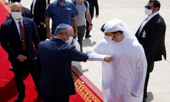مسؤول إماراتي: محمد بن زايد سيزور تل ابيب قريبا و "حرب على غزة" لن تؤثر على "السلام الدافئ" مع إسرائيل