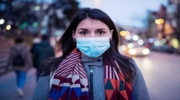 لماذا يصاب البعض بالتهاب الحلق جرّاء ارتداء الكمامة؟