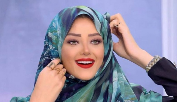 إحالة رضوى الشربيني للتحقيق بسبب "الحجاب"