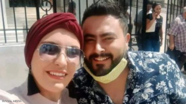 ماذا حدث للتونسية التي أثارت جدلا واسعا بصورة 'سيلفي الطلاق'؟