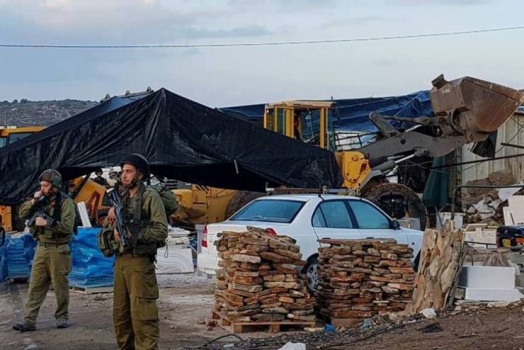 هدم شرق طوباس والاستيلاء على سيارة لتلفزيون فلسطين