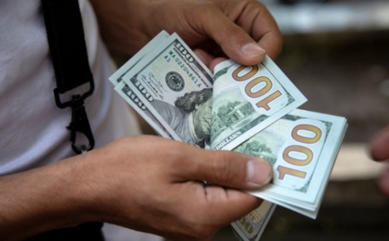 التنمية بغزة تُصدر تنويهاً مهماً حول الفئات المستفيدة من منحة الـ 100$