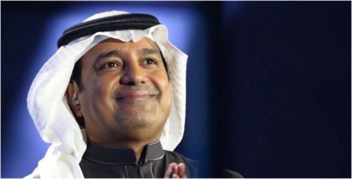 فيديو| معجبة تحرج راشد الماجد بسبب وزنه الزائد