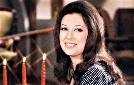 نجاة الصغيرة تخرج من العزلة وتعود للغناء