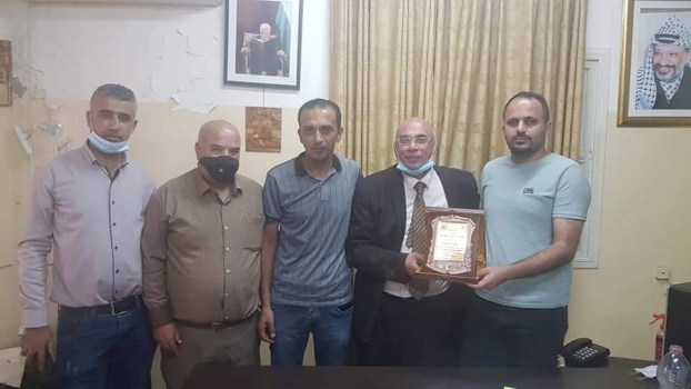 جبهة النضال الشعبي تكرم أبو دياك لإنتهاء مهامه مدير عام الحكم المحلي في جنين