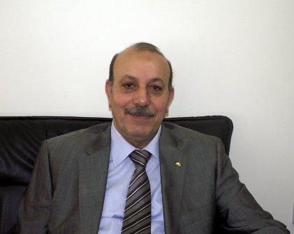 بعد التطبيع.. الرئيس عباس يستقبل سفير فلسطين لدى البحرين