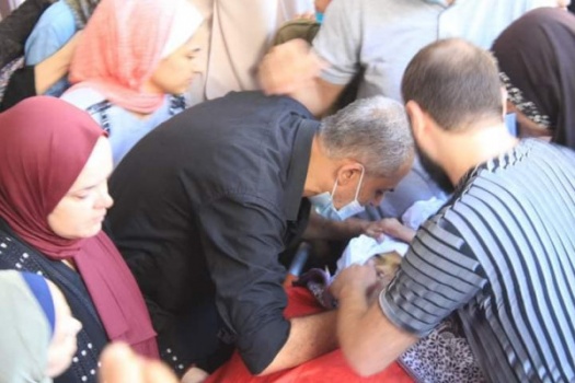 والد الفتاة "دينا الحايك" المتوفية نتيجة خطأ طبي يكشف تفاصيل ما حدث بعد ولادتها