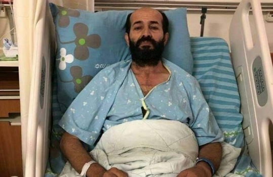 زوجة الأسير ماهر الأخرس تطالب بالتدخل الجاد لإنقاذ حياته قبل فوات الأوان