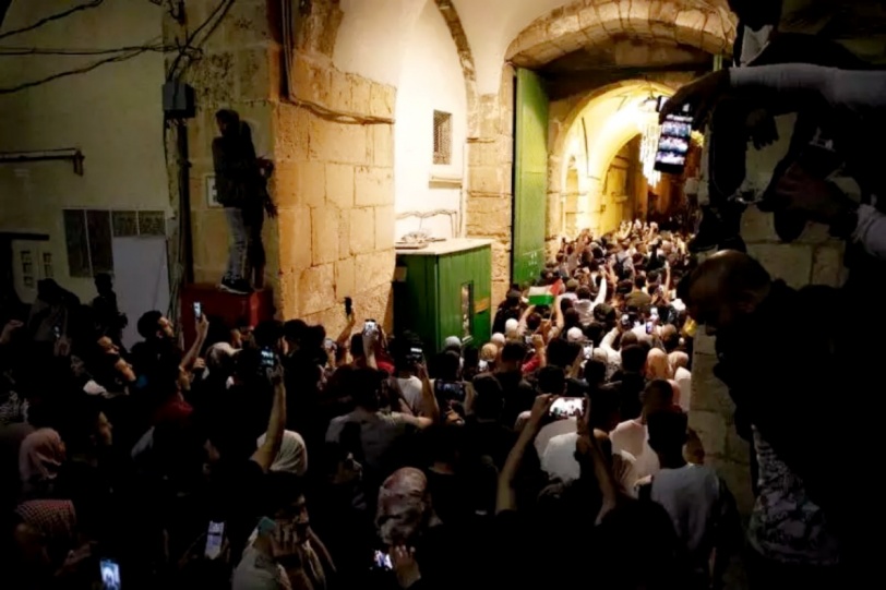 بالصور.. القدس المحتلة تحتفل بـ"انتصار فلسطين"