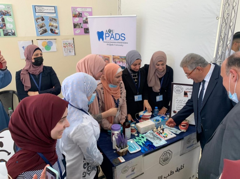 بحضور الوزير أبو مويس ورئيس الجامعة… جامعة القدس تطلق الأسبوع المفتوح لاستقبال طلبة الثانوية العامة وإرشادهم