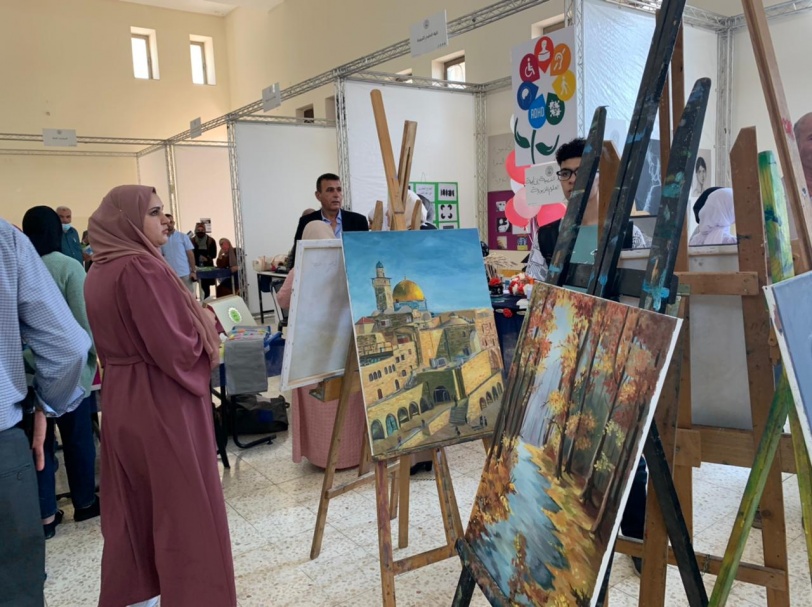 بحضور الوزير أبو مويس ورئيس الجامعة… جامعة القدس تطلق الأسبوع المفتوح لاستقبال طلبة الثانوية العامة وإرشادهم