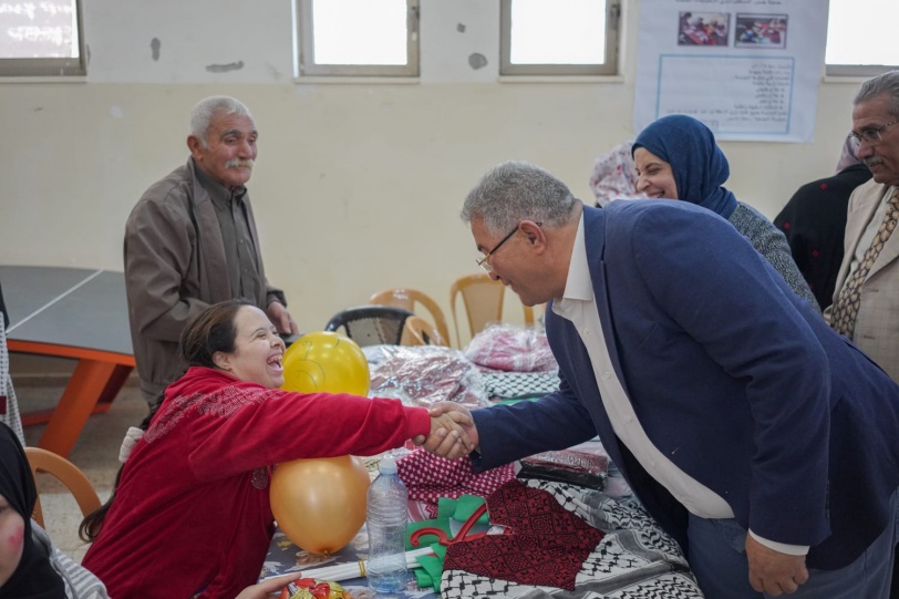 بمناسبة اليوم العالمي لذوي الهمم: افتتاح البازار الخيري الثاني في جامعة القدس