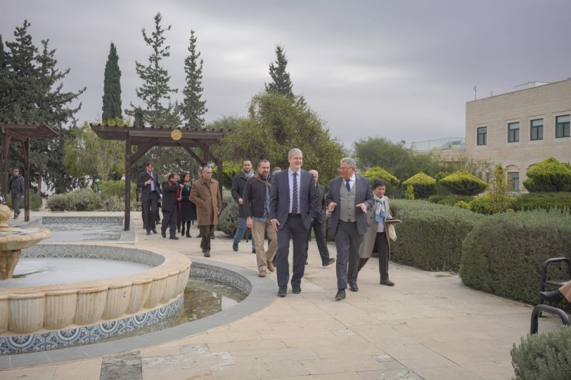 أ.د. أبو كشك يستقبل رئيس المكتب الأمريكي للشؤون الفلسطينية في القدس