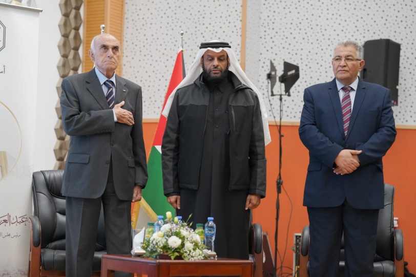 جامعة القدس تكرم الشيخ عبد العزيز آل ثاني لأعماله الخيرية والإنسانية في فلسطين وتطلق منصة أسواق القدس