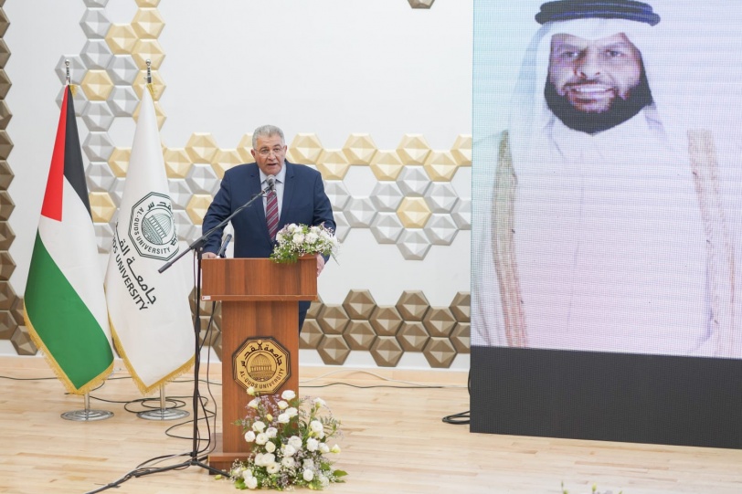 جامعة القدس تكرم الشيخ عبد العزيز آل ثاني لأعماله الخيرية والإنسانية في فلسطين وتطلق منصة أسواق القدس