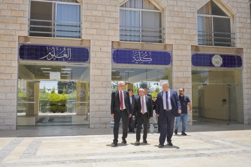 محاضرة لرئيس ترك بارتر الدولية محمد شيمشيك في جامعة القدس حول الاقتصاد الجديد والاتحاد التجاري الإسلامي