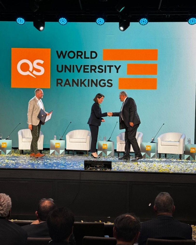 جامعة القدس الأولى فلسطينيًا في تصنيف QS العالمي للعام 2025: أول جامعة فلسطينية تدخل فئة أفضل 851-900 جامعة حول العالم