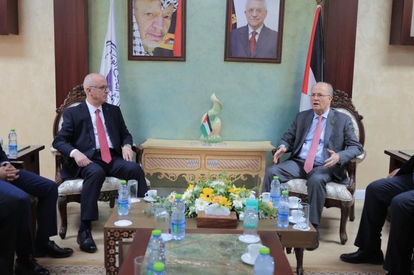 بالصور: رئيس الوزراء الفلسطيني ووزراء الحكومة يزورون جامعة النجاح الوطنية في نابلس