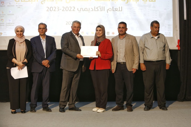 جامعة القدس تكرم باحثيها المتميزين للعام الأكاديمي 2022-2023