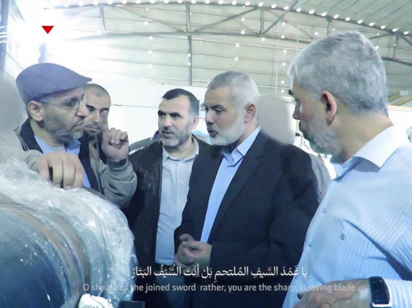 حماس تنشر صورا للمرة الأولى لقادتها الشهداء بينهم محمد الضيف
