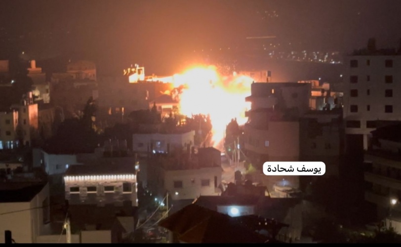 صور...الاحتلال يفجّر منزل عائلة الشهيد مثنى عمرو في بلدة القبيبة بالقدس