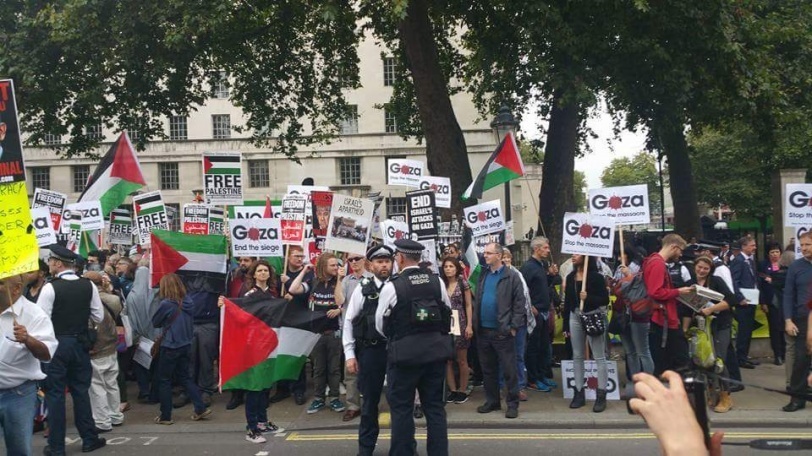 صور / وقفة احتجاجية ضد زيارة رئيس الوزراء الصهيوني" نتنياهو" للعاصمة البريطانية لندن