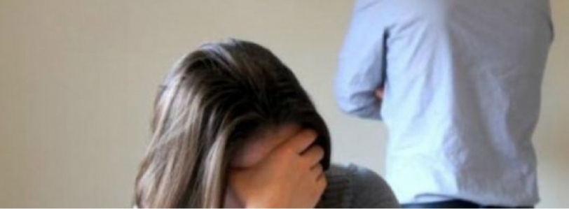 حدث بغزة ... ورقة امتحان تكشف مشكلة أسرية وتعيد مطلقة لزوجها بعد زواج دام لـ25 عاماً