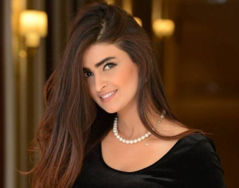 فيديو: بعد يومٍ واحد على عودتها للعمل.. "MBC" توقف علا الفارس مجدداً!