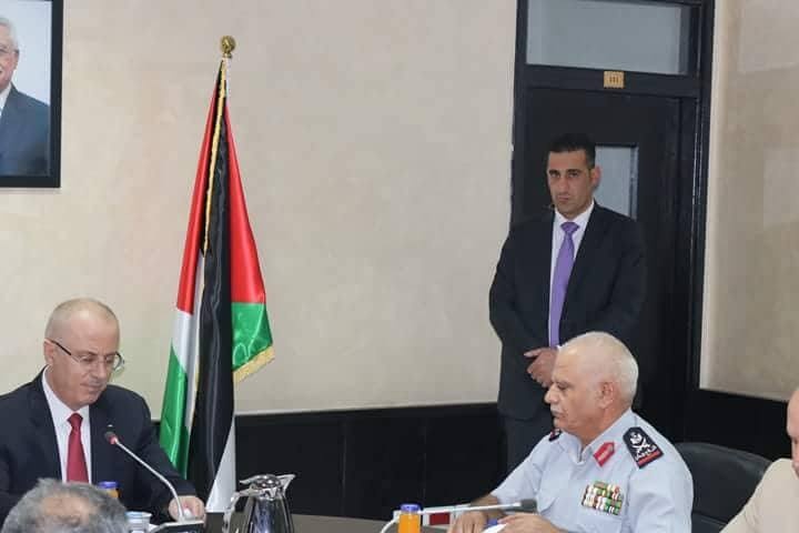 ئيس الوزراء يترأس اجتماع المجلس الاعلى للدفاع المدني لبحث الية العمل حال حصول هزة ارضية