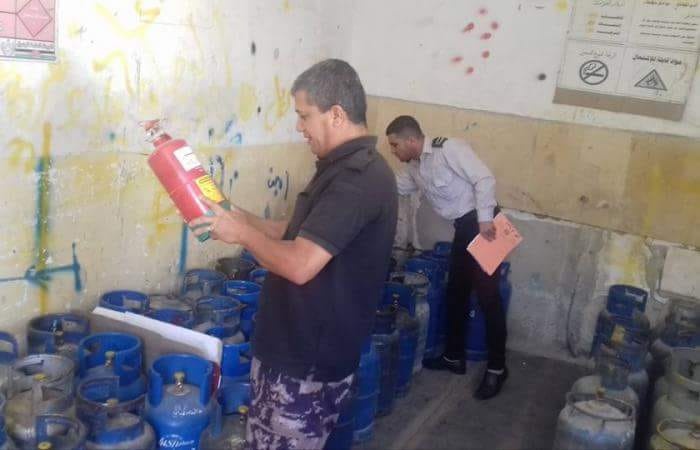 بالصور..الدفاع المدني ينفذ مناورة تحاكي وقوع زلزال في بلدة الرام