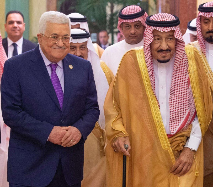 الرئيس يهنئ خادم الحرمين الشريفين بنجاح العملية الجراحية ﻿